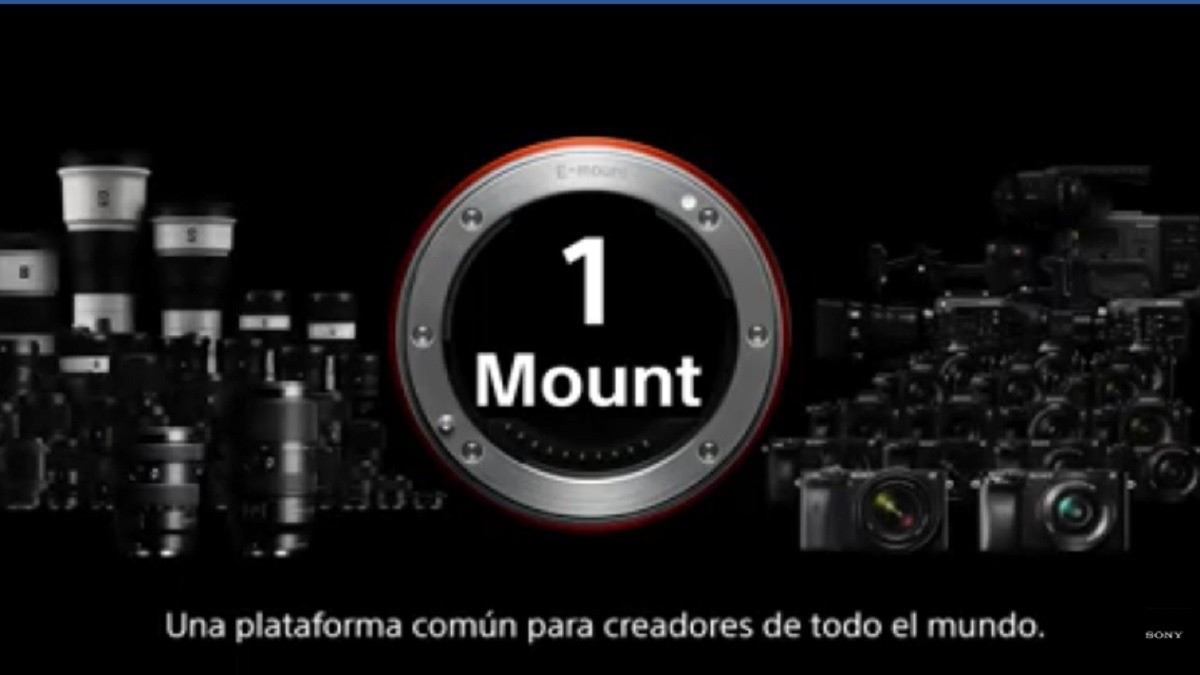 Image default