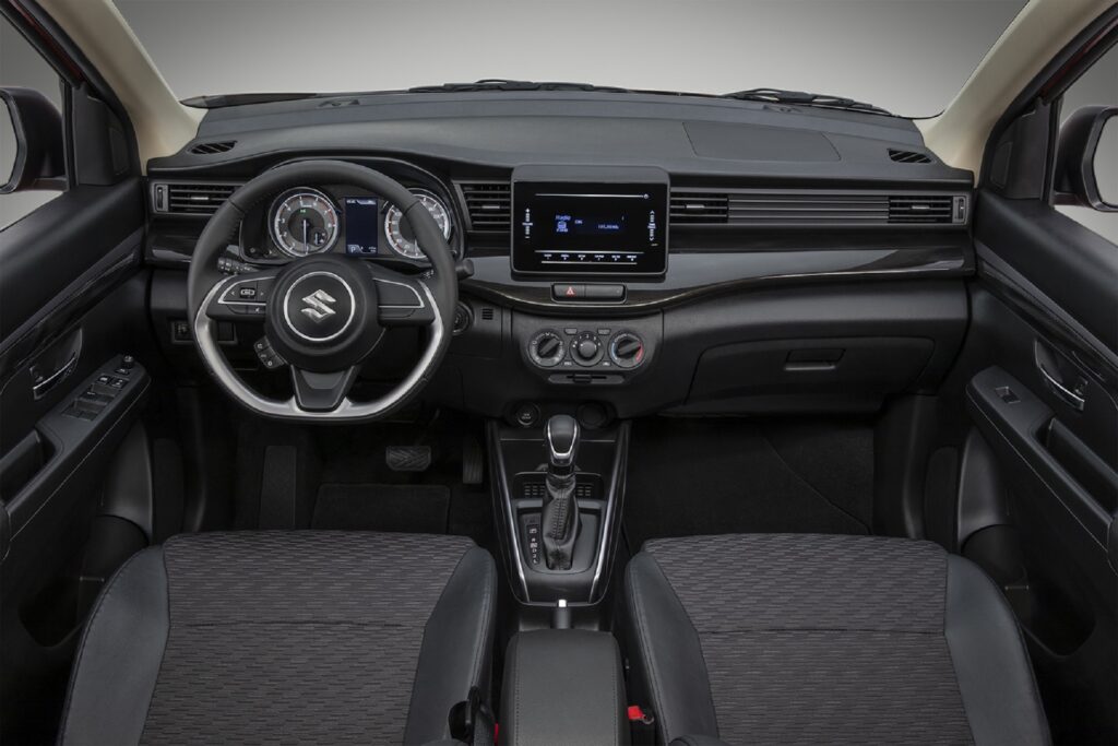 ertiga xl7 3