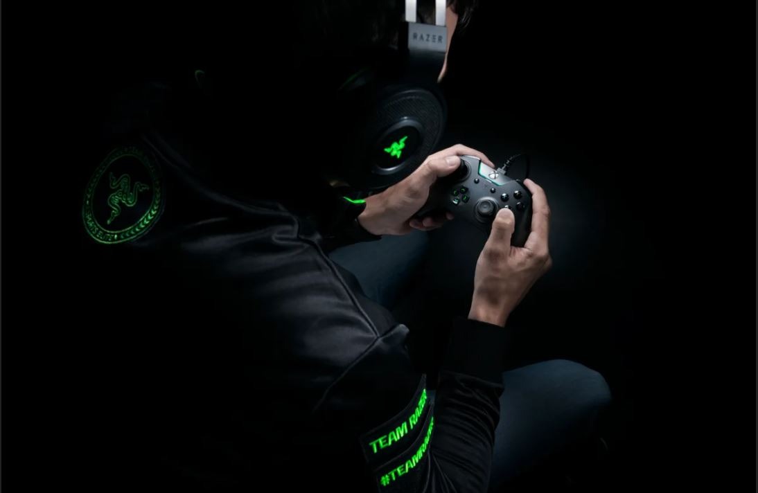 Image default