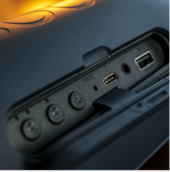 Conectividad LG Xboom PL7