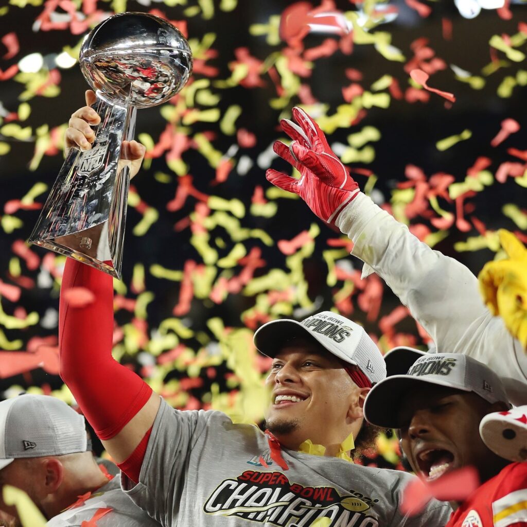 Mahomes Guía SB LIV