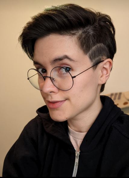 alina varela gaming