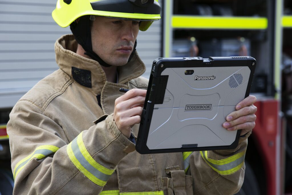 TOUGHBOOK 33