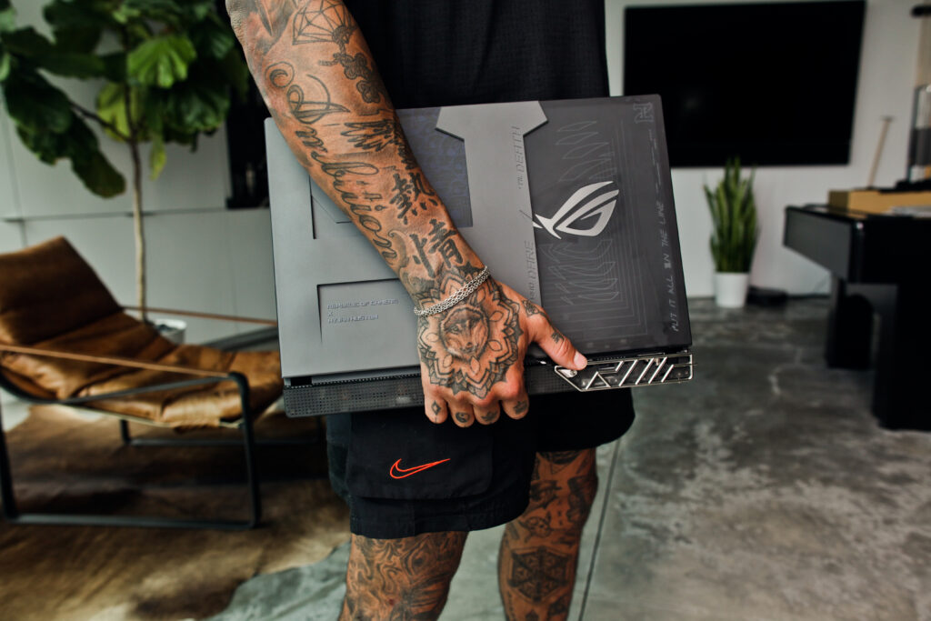 ROG Strix Nyjah Huston 