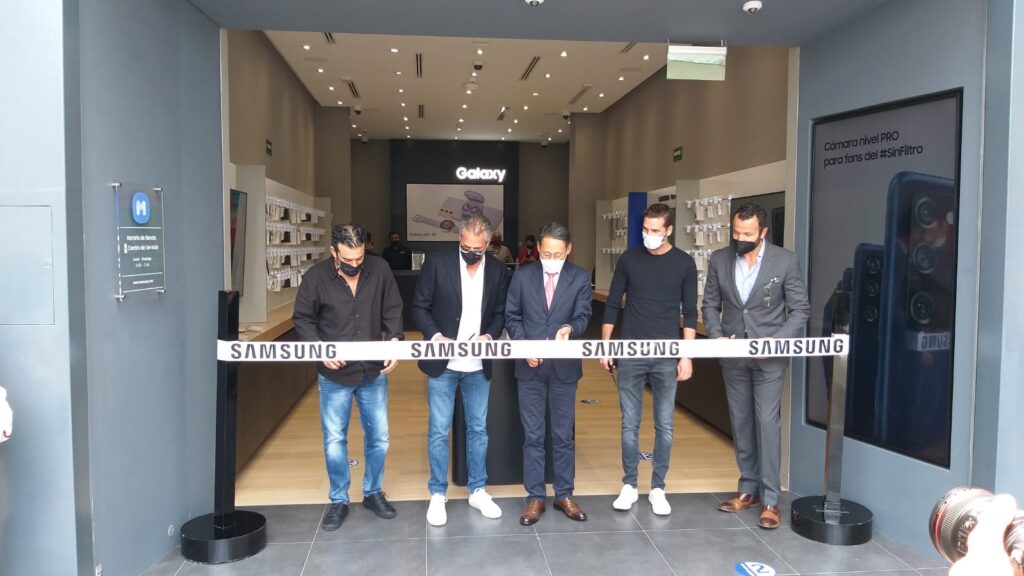 Samsung inaugura 1