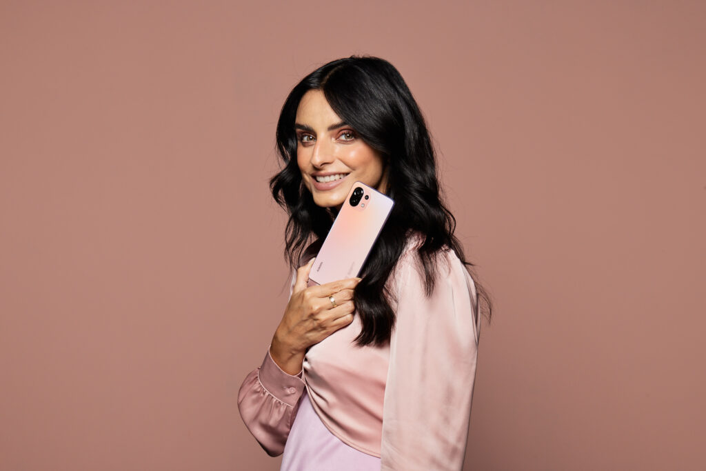 Aislinn derbez mi 11 lite 