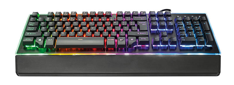 gamer día trust teclado