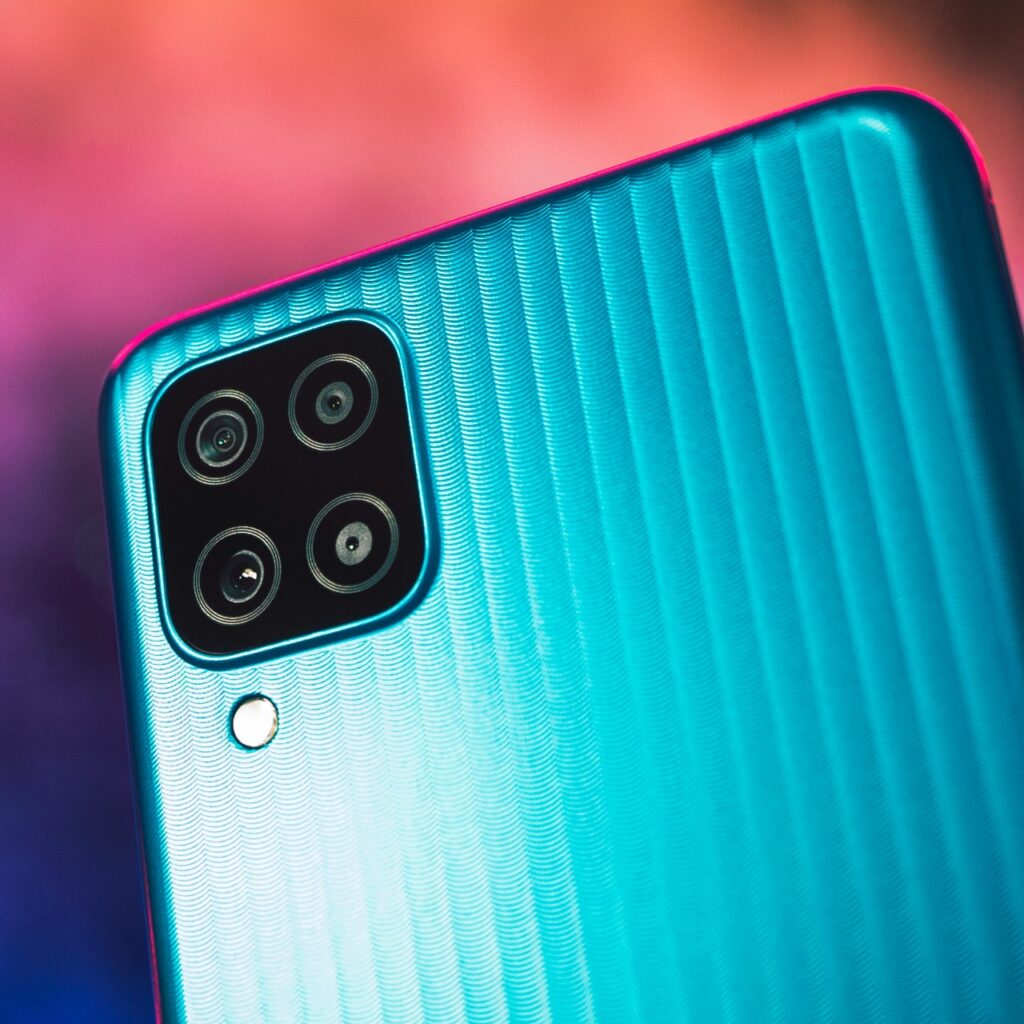  Galaxy M12