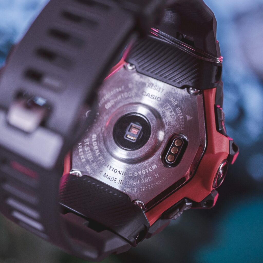 Cara posterior del GBD-1000 de Casio GH-Shock