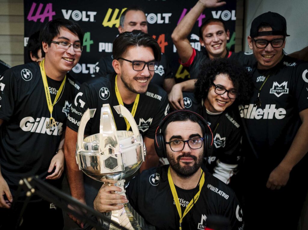 Infinity Equipo