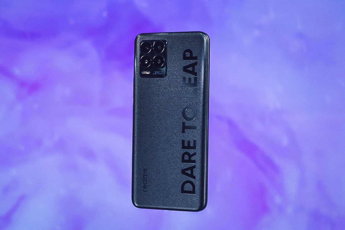 Image default