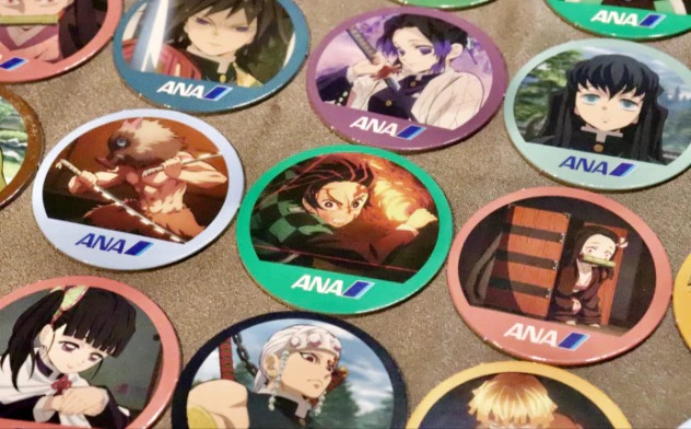 Kimetsu no Yaiba aviones tarjetas