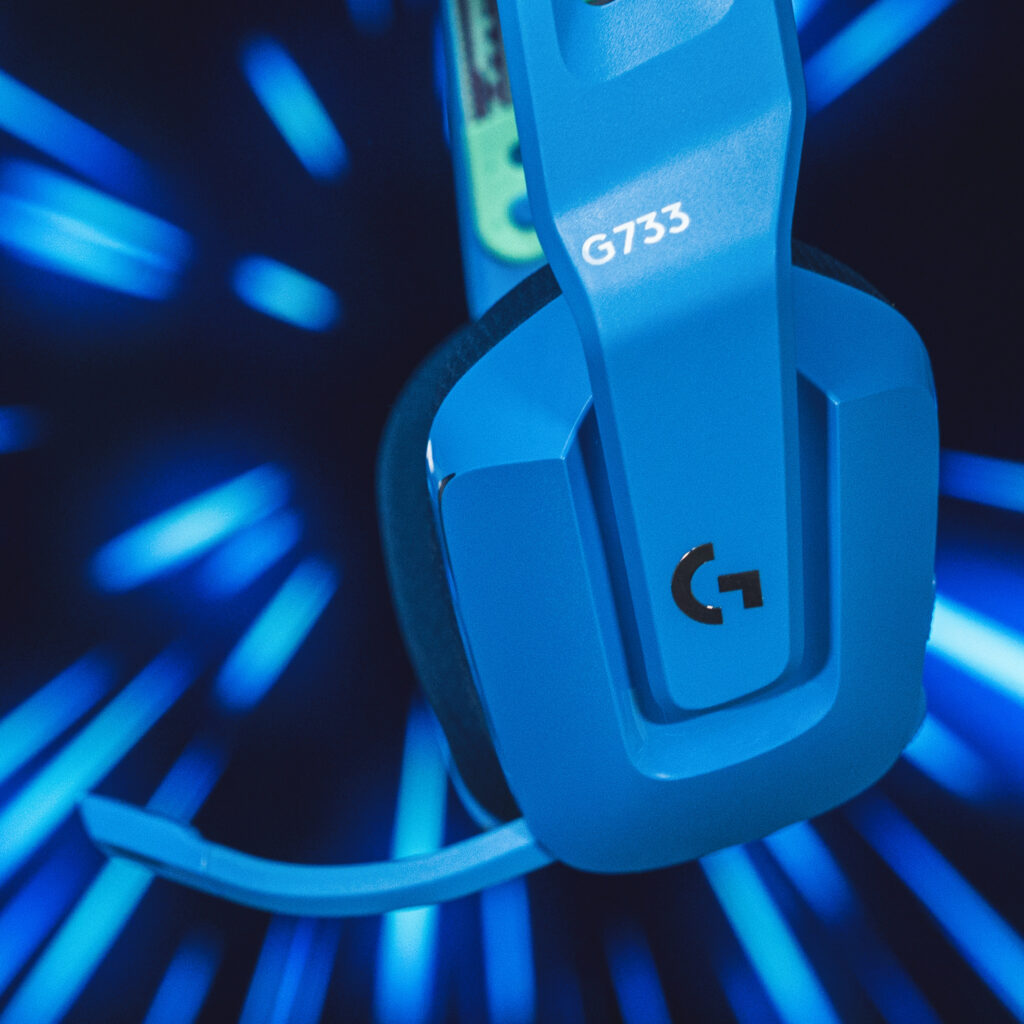 Logitech G733 - Microfono flexible con capacidad Blue Audio. 
