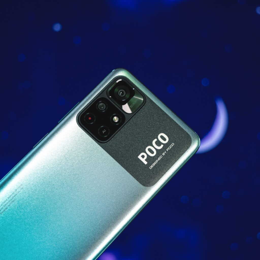 poco m4