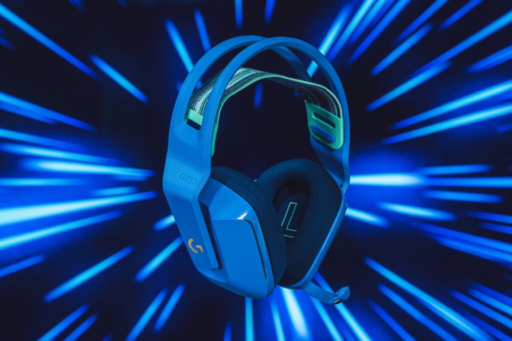 Logitech G733