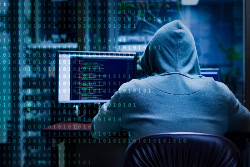 Ciberdelincuentes usan aplicaciones de Microsoft y Adobe