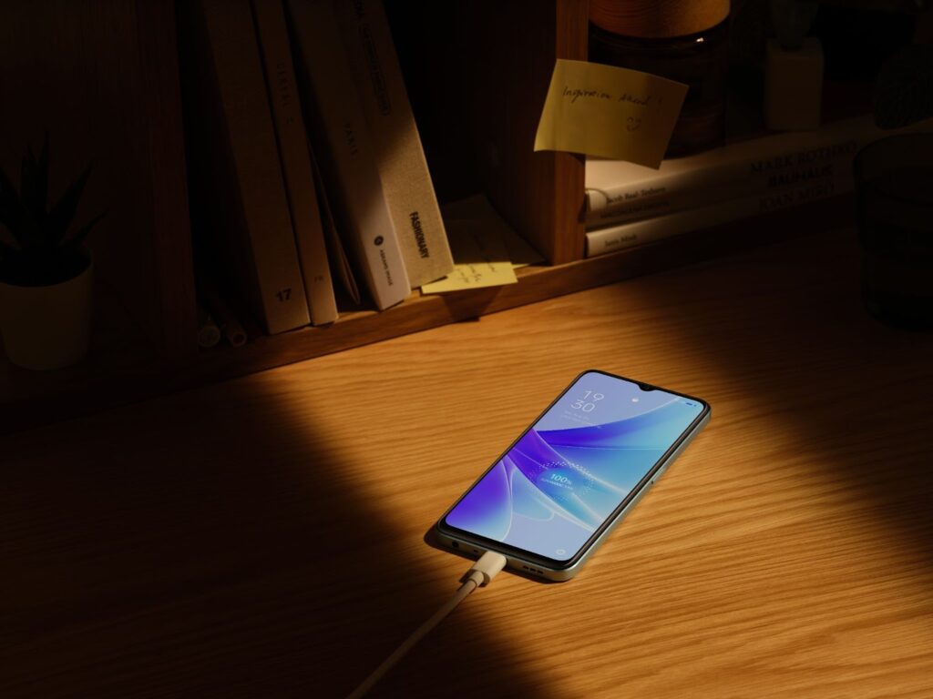 Oppo A77