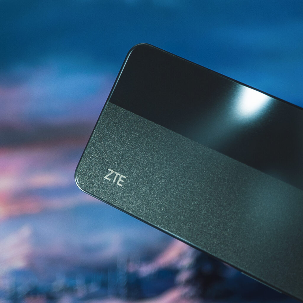ZTE AXON 40 SE 2