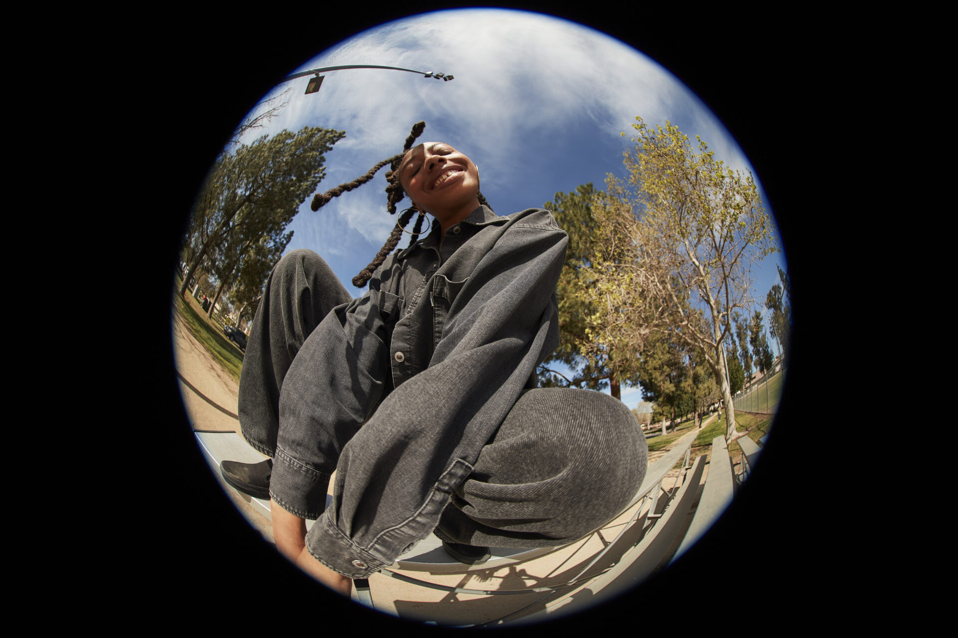 Image default