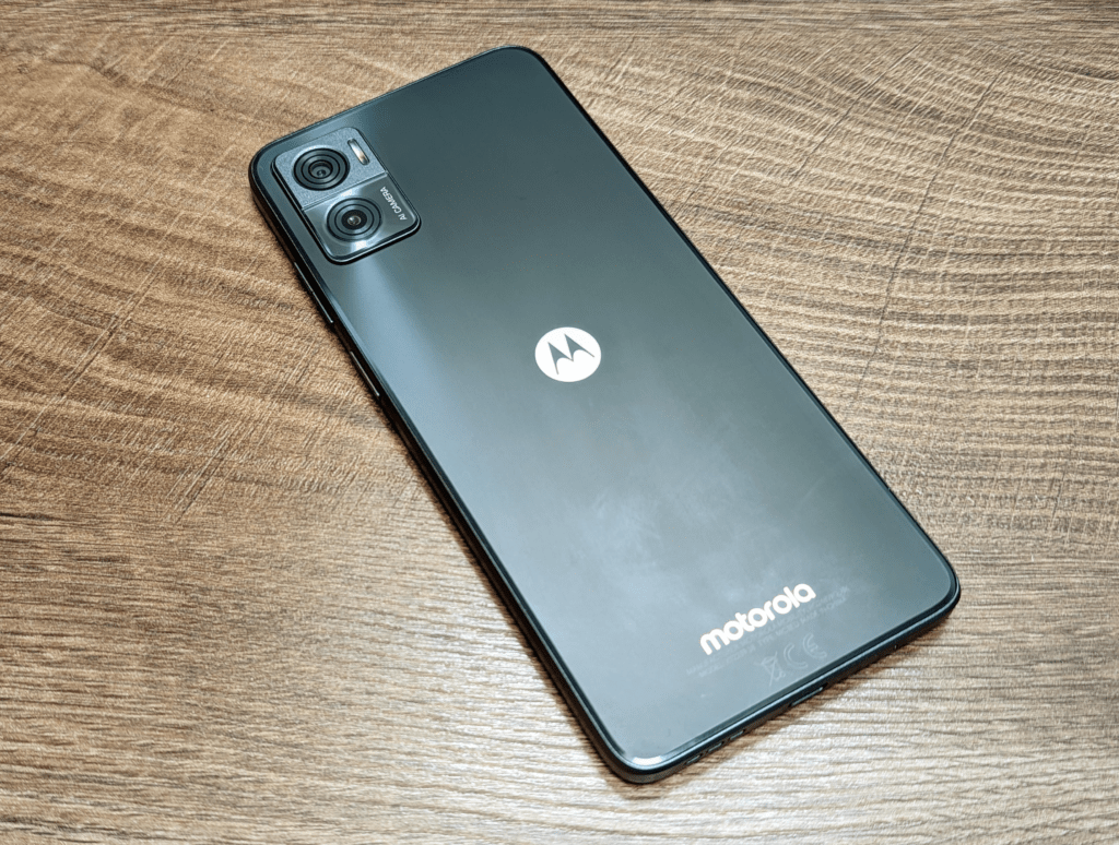 Moto E22