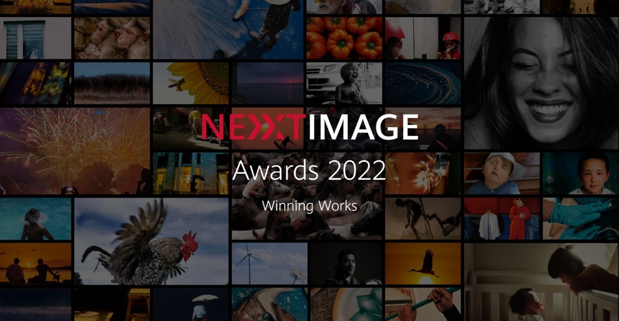 Image default