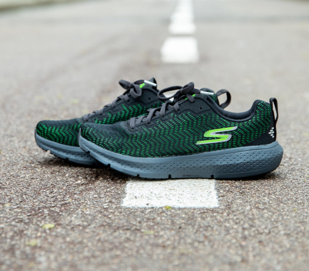 Skechers Go Run Elevate