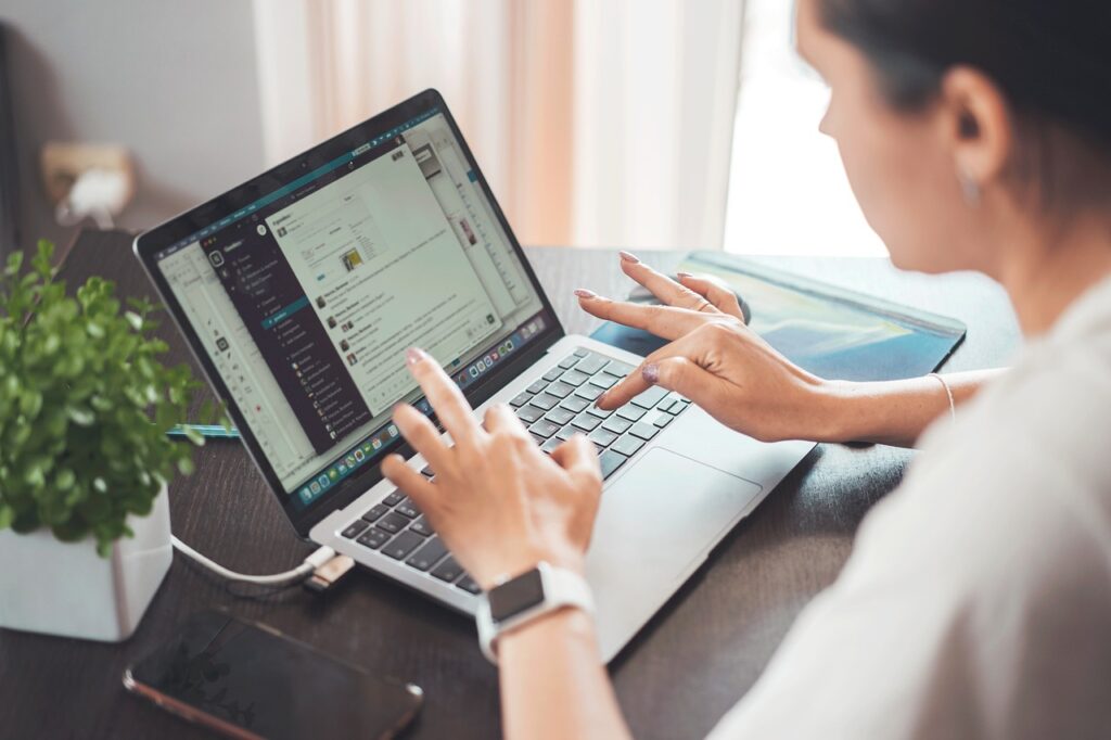 Logitech Trabajo Híbrido