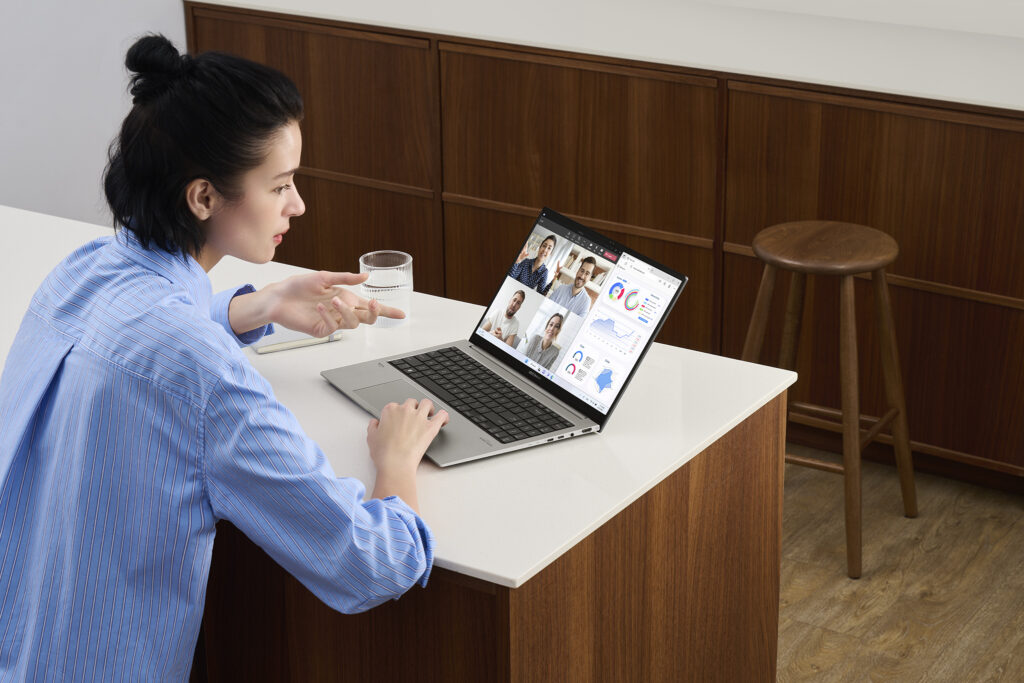 Asus Zenbook 15 OLED