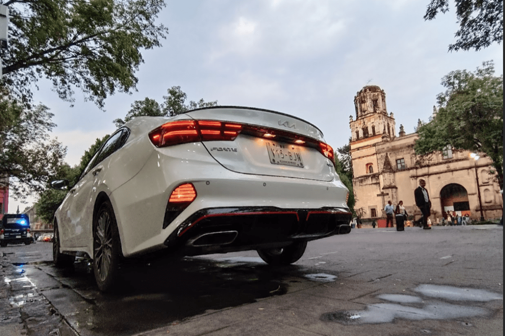 Kia Forte gt 1
