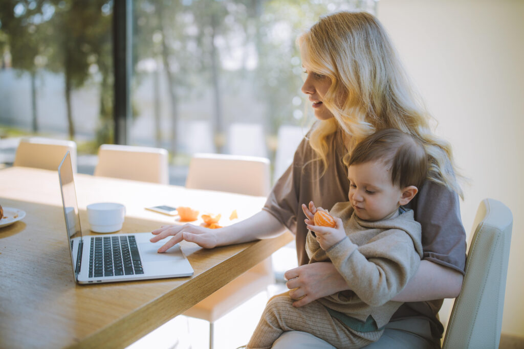 Mamás, protejan los dispositivos inteligentes del hogar de ciberamenazas