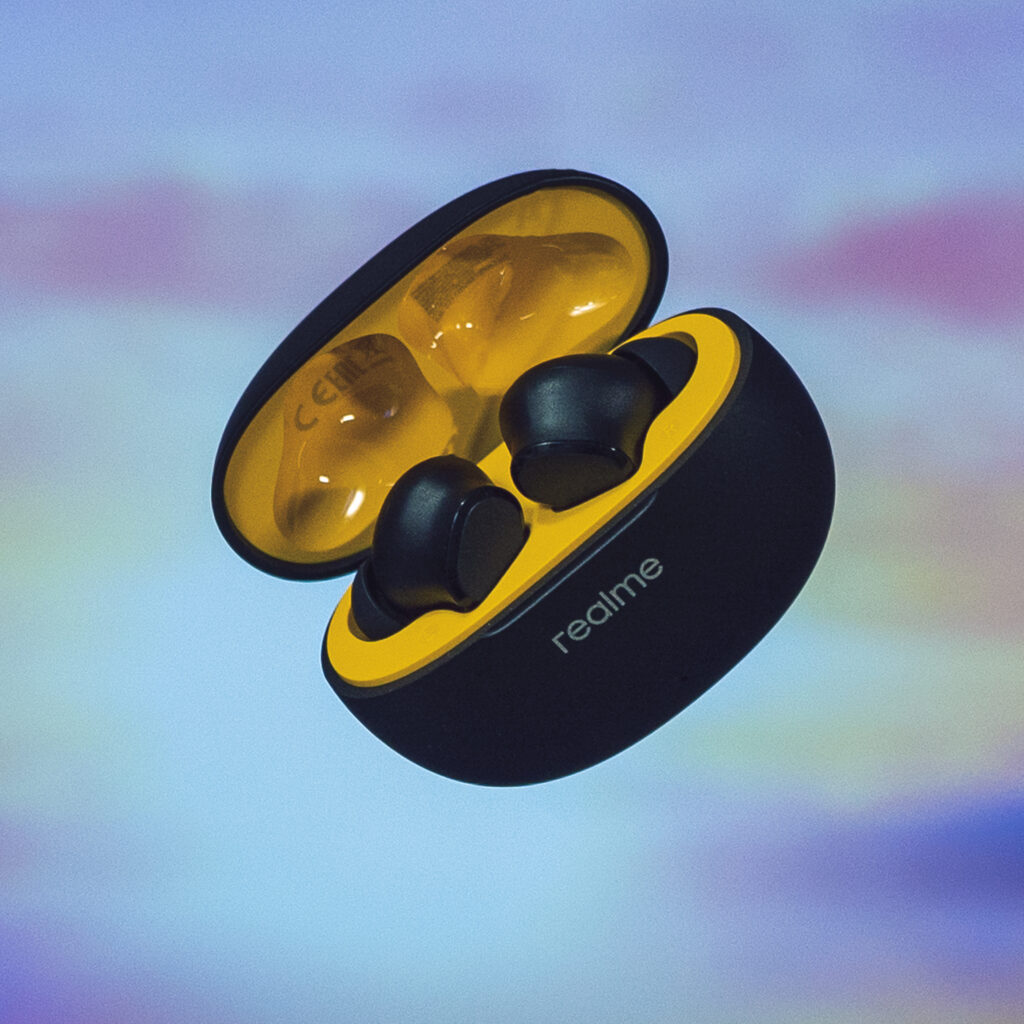 Realme buds T100 1