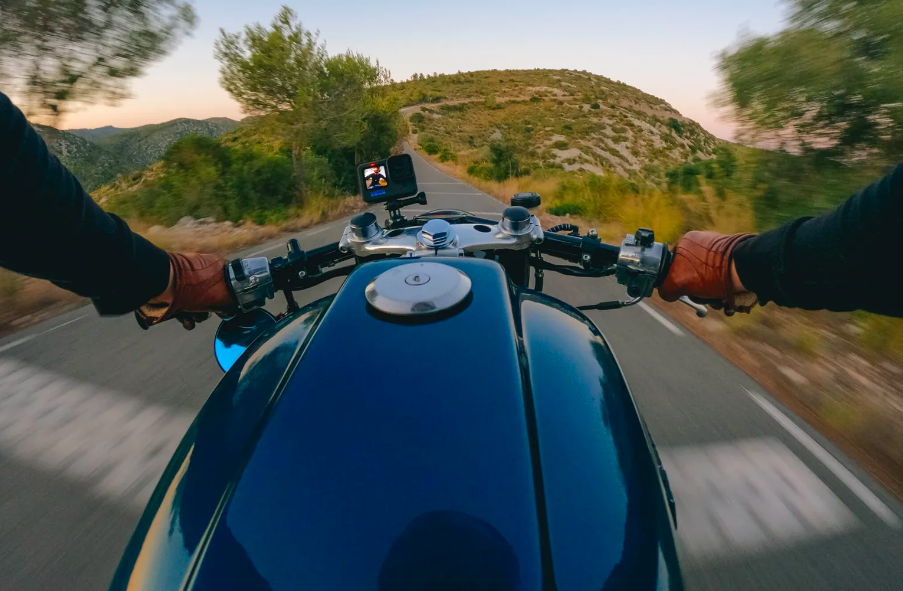 Día del Padre: GoPro consiente a los papás bikers