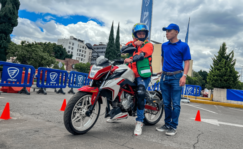 ITALIKA Rappi cultura vial