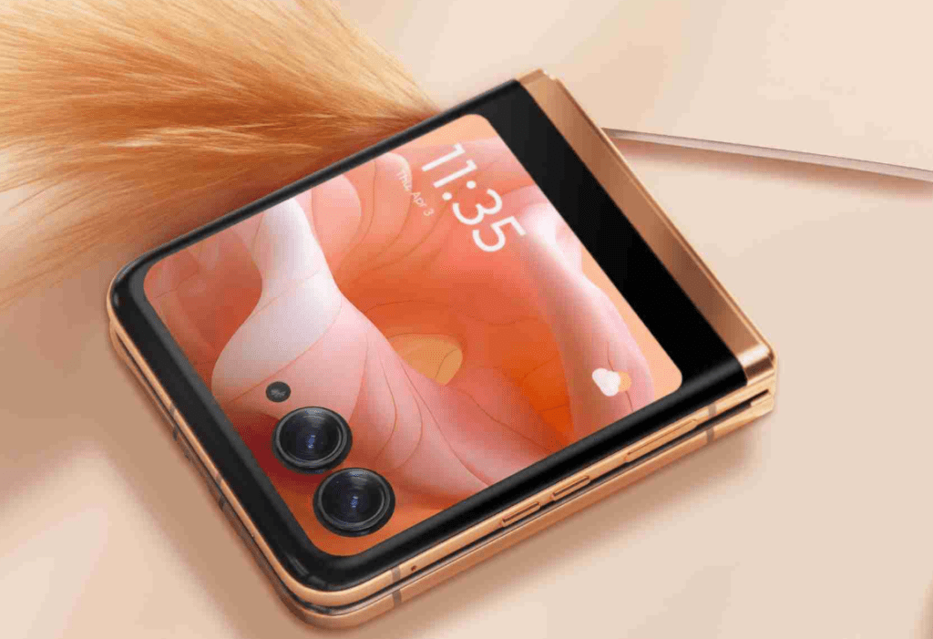Motorola Peach Fuzz