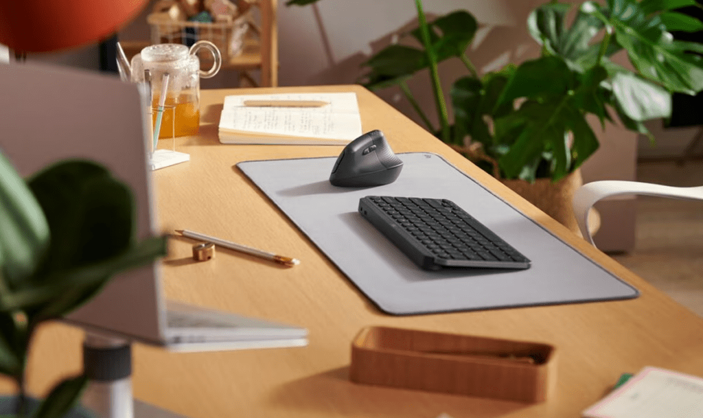 logitech ergonomía tech salud