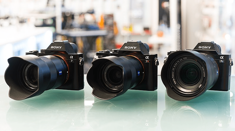 sony alpha 10 años