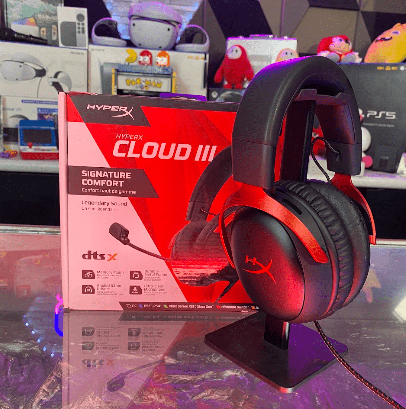   HyperX Cloud III 1