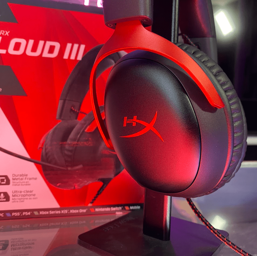 HyperX Cloud III 2