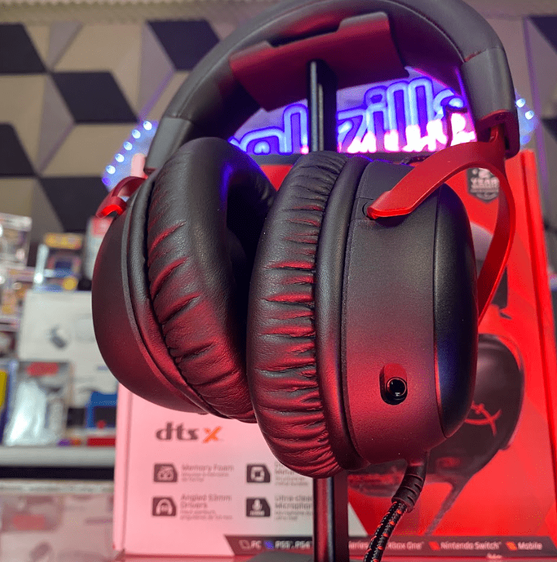 HyperX Cloud III 3