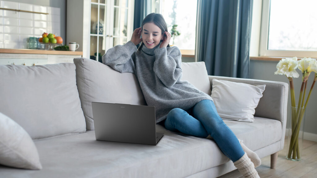 acer swift go AI