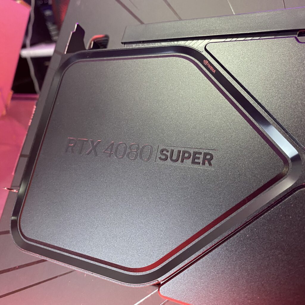 NVIDIA GeForce RTX 4080 SUPER 2