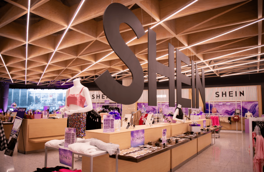 pop-up store shein
