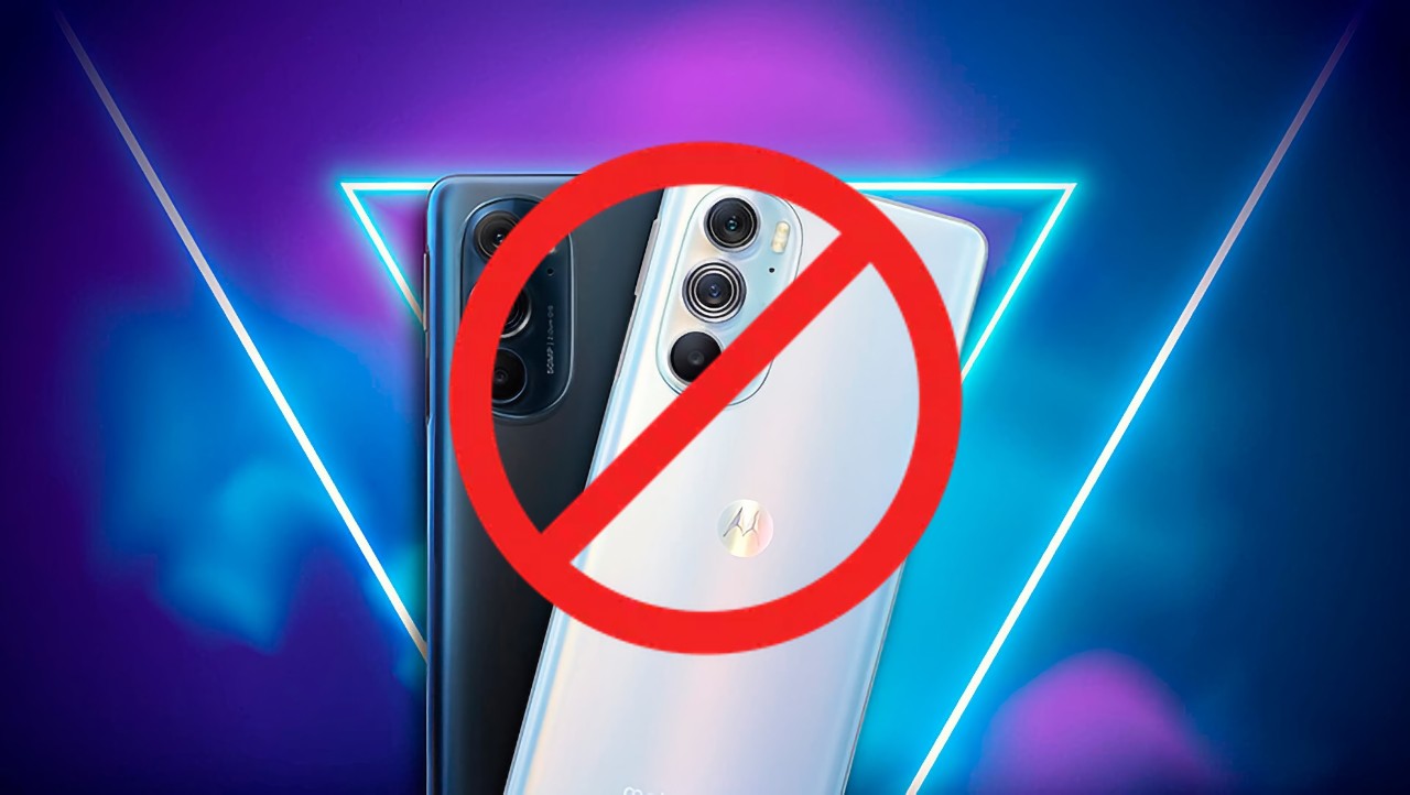 Image default