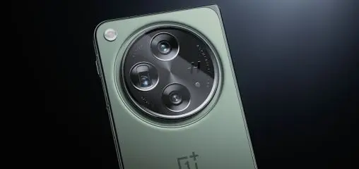 Image default