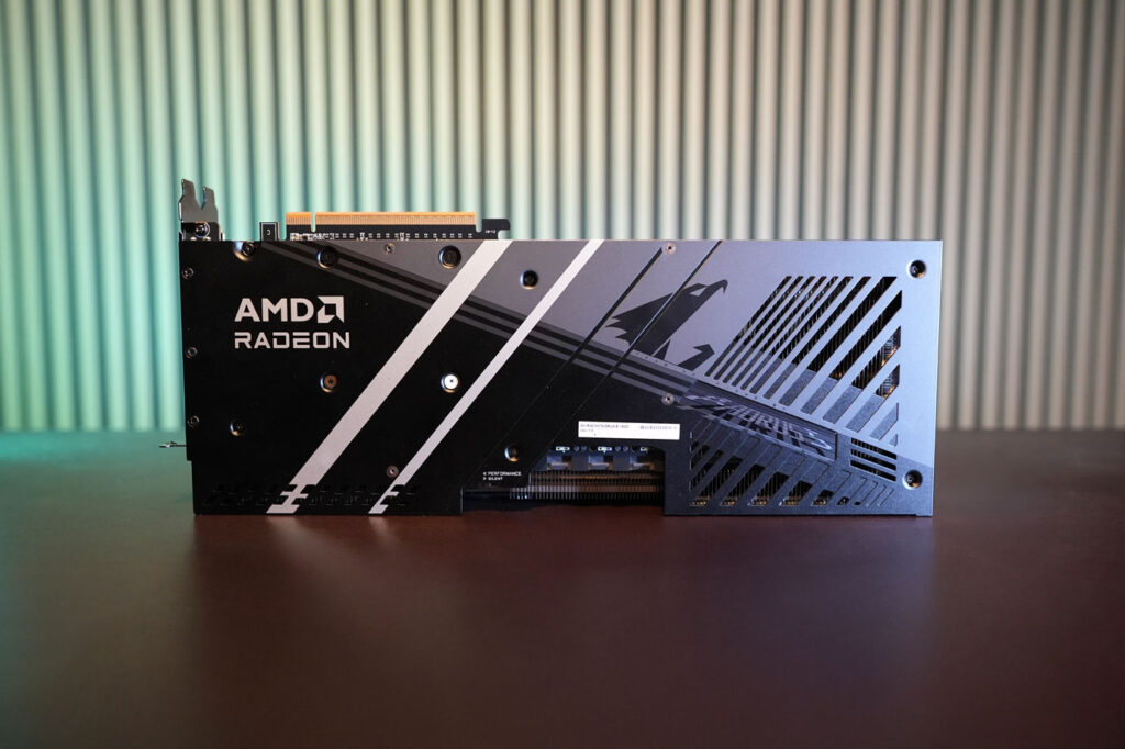 Aorus RX 9070 XT backplate