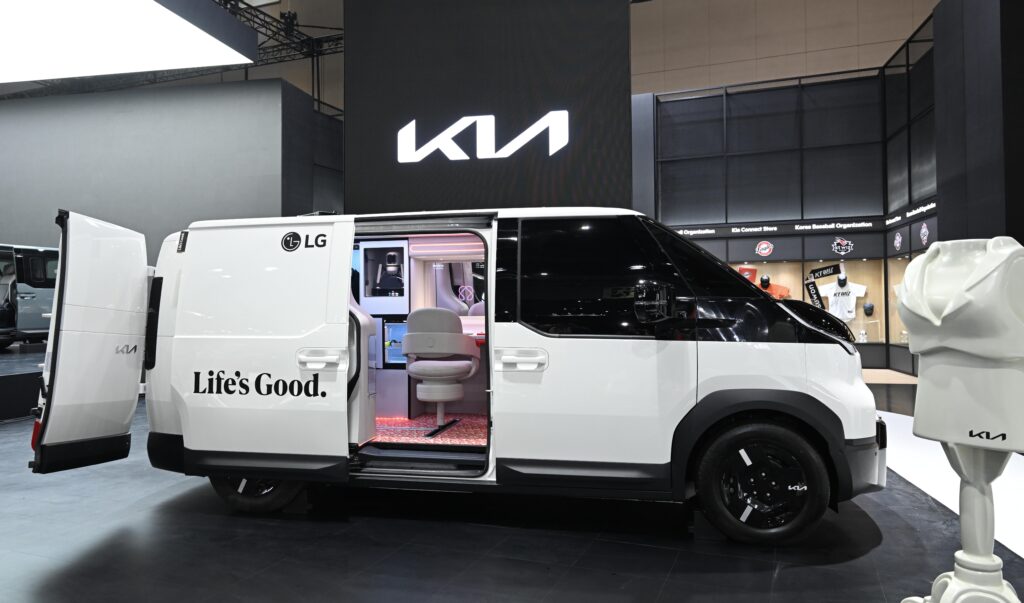 Kia y LG