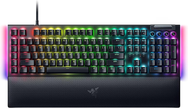 Razer BlackWidow V4 - setup gaming