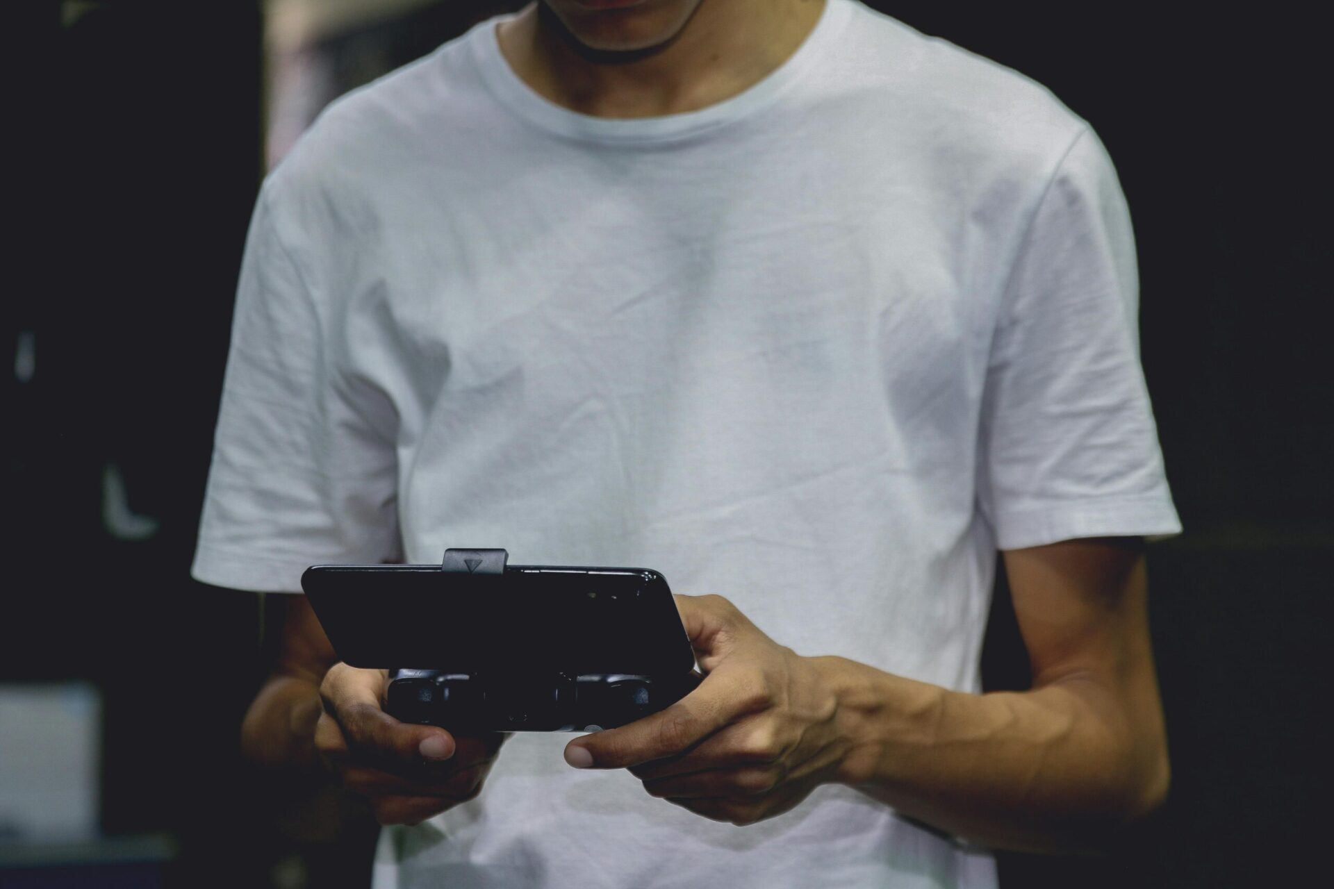 Image default