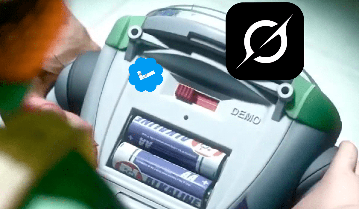 Image default